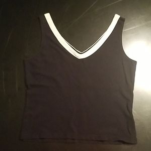 ☻Blk/wht V neck tank